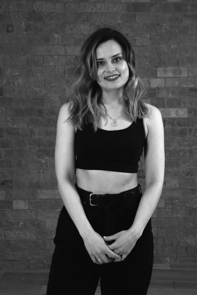 imogen Houldsworth