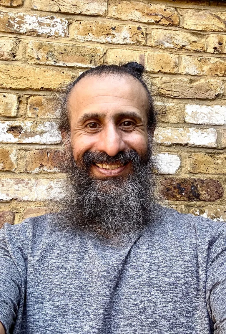 Kam Basi